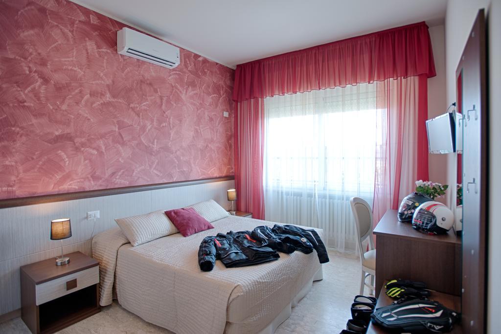 Locanda San Biagio Misano Adriatico Dış mekan fotoğraf