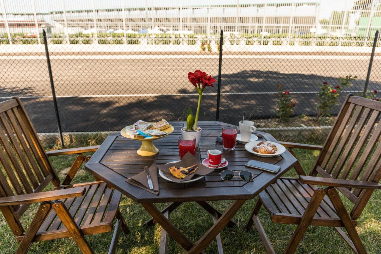 Locanda San Biagio Misano Adriatico Dış mekan fotoğraf
